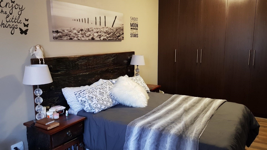 4 Bedroom Property for Sale in Jeffreys Bay Central Eastern Cape